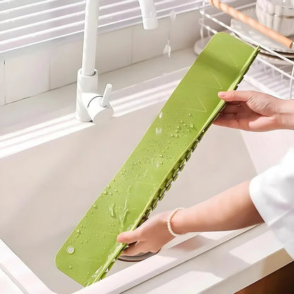 Kitchen Sink Splash Guard – Anti-Splash Sink Protector